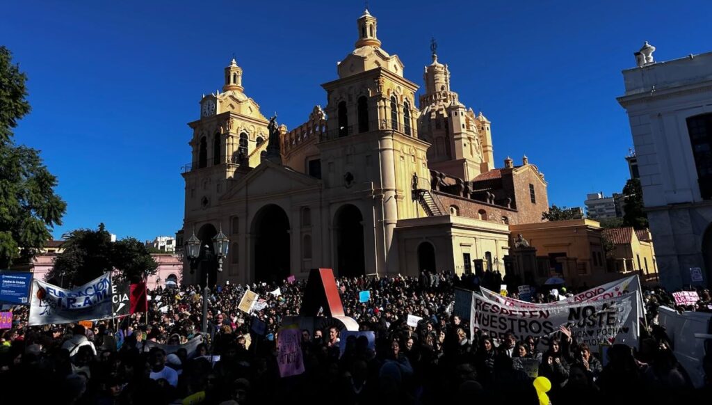 Masiva convocatoria en Córdoba exigiendo la declaración de la emergencia en discapacidad 