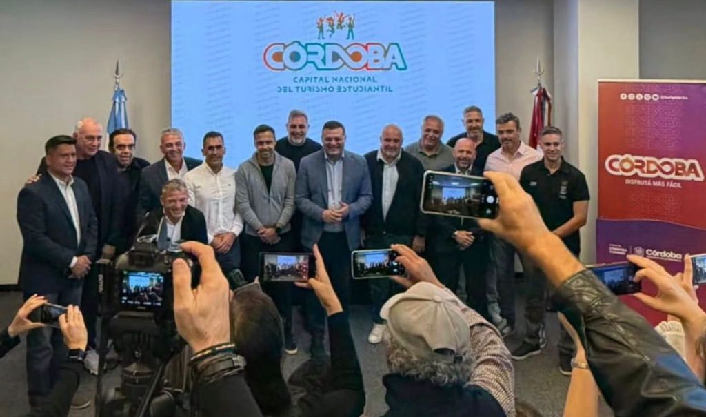 Turismo Estudiantil: Córdoba lanzó la nueva marca y anunció que por primera vez llegan estudiantes extranjeros a Villa Carlos Paz