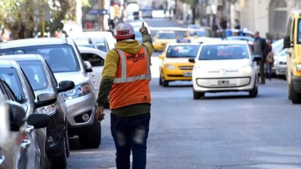 Córdoba: cooperativas de “naranjitas” rechazan intento de prohibición y advierten sobre una posible privatización