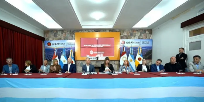 Avilés abrió el año legislativo con anuncios, defensa de su modelo y fuertes críticas a la oposición